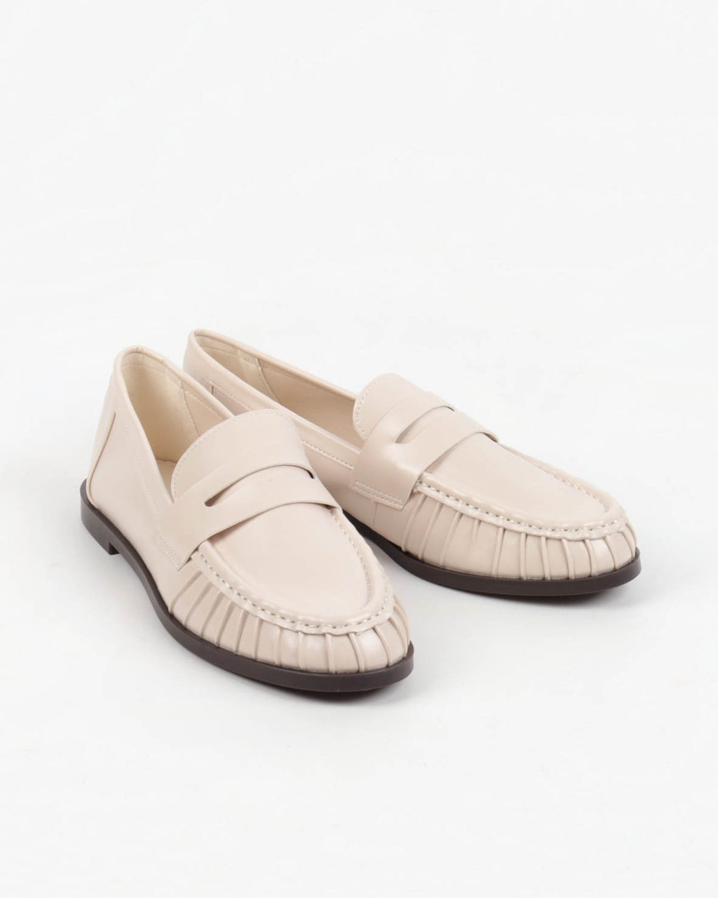 Mocassin à bout plissé beige - Cadence Paris