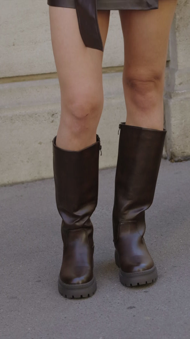 Botte Emma en mouvement — Cadence